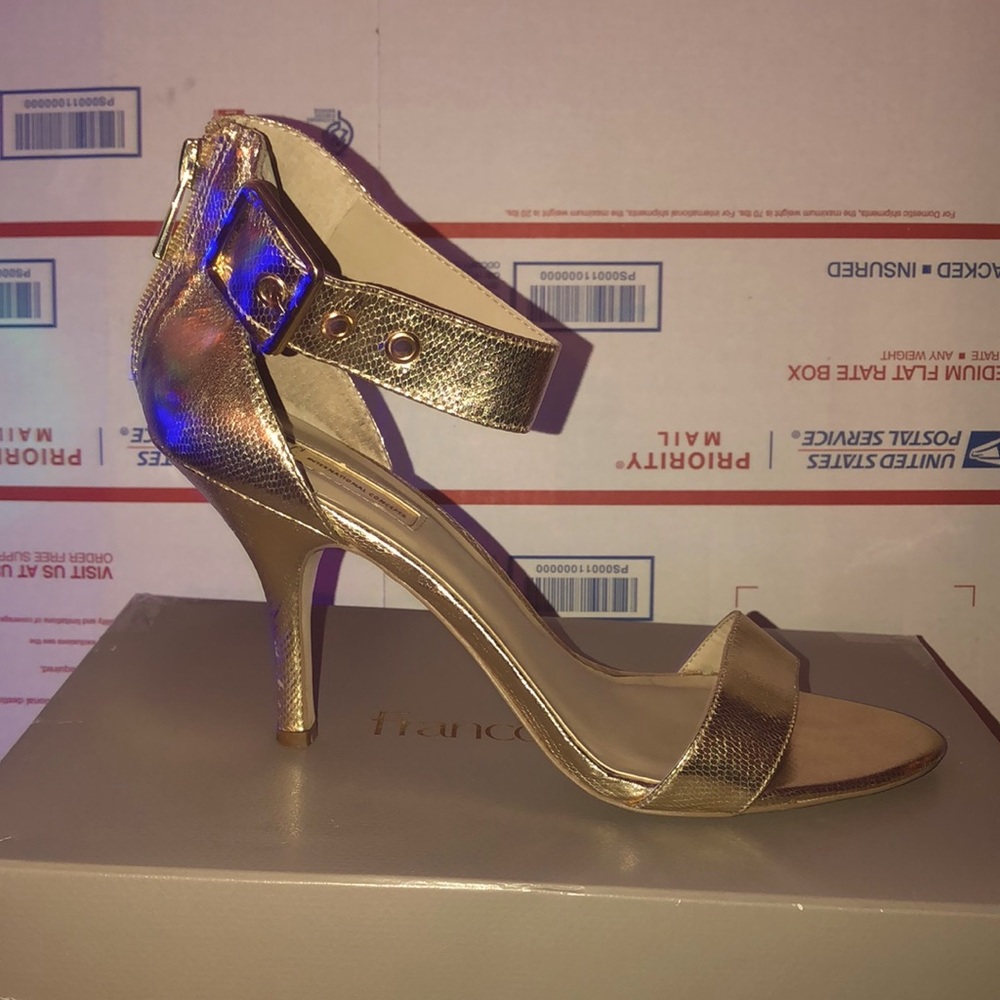 INC International Concepts size 9,5